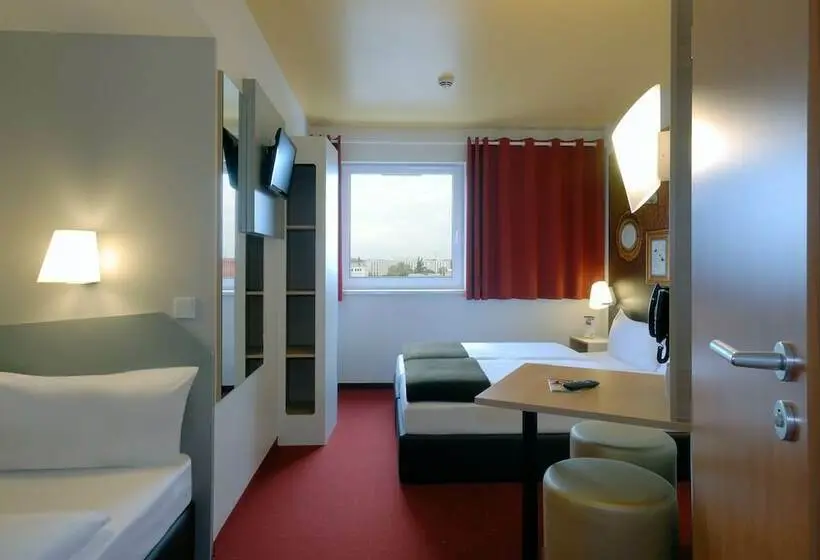 Standard Kolmen Hengen Huone, B&b Hotel Bonn West
