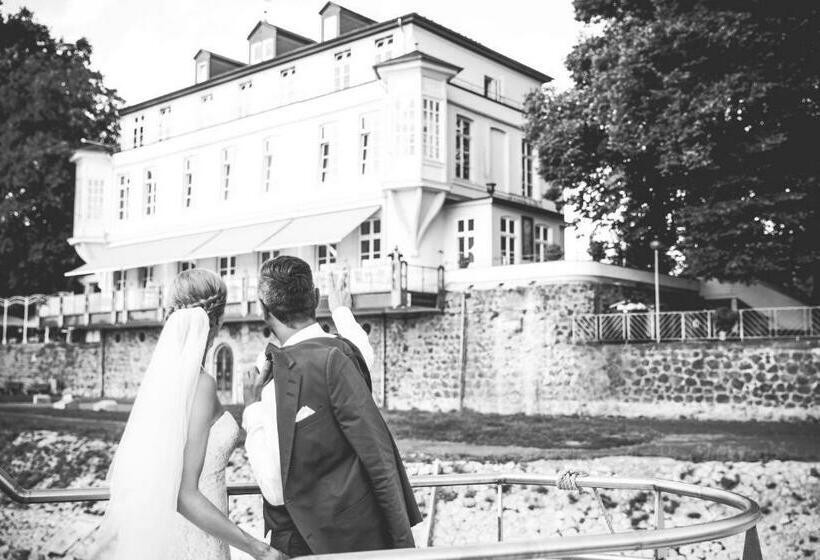 스탠다드 룸, Bucheneck