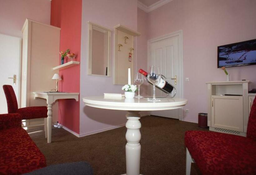 Люкс, Buchenpark