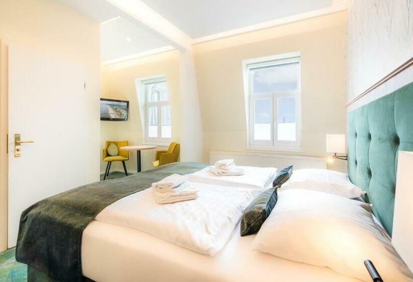 Номер Стандарт, Buchenpark