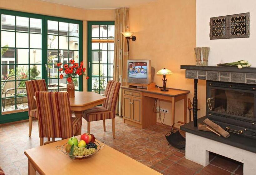 Апартаменты 1 Спальня с Террасой, Buchenpark