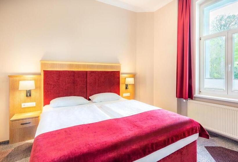 Люкс Комфорт, Buchenpark