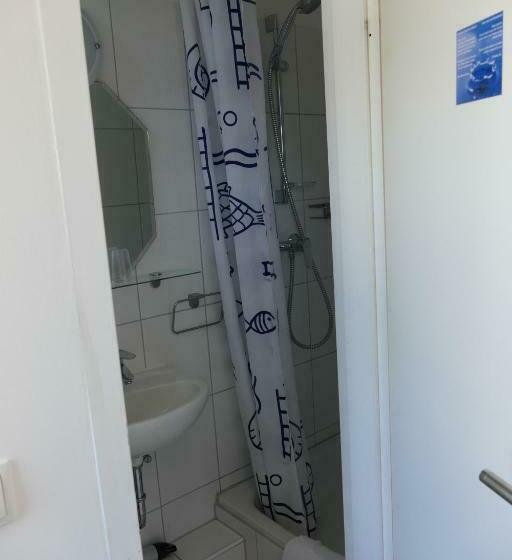 스탠다드 룸, Deutscher Hof