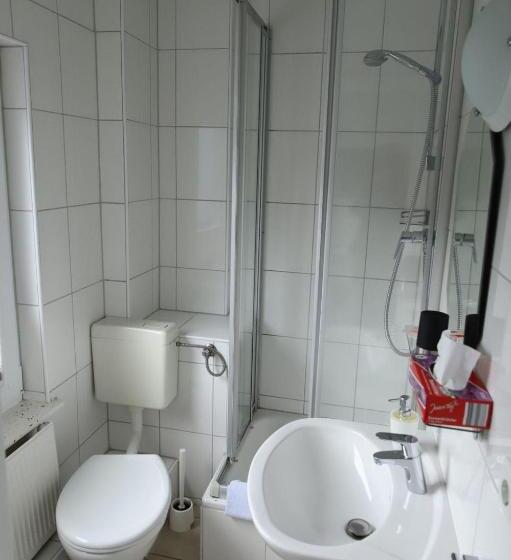 스탠다드 룸, Deutscher Hof