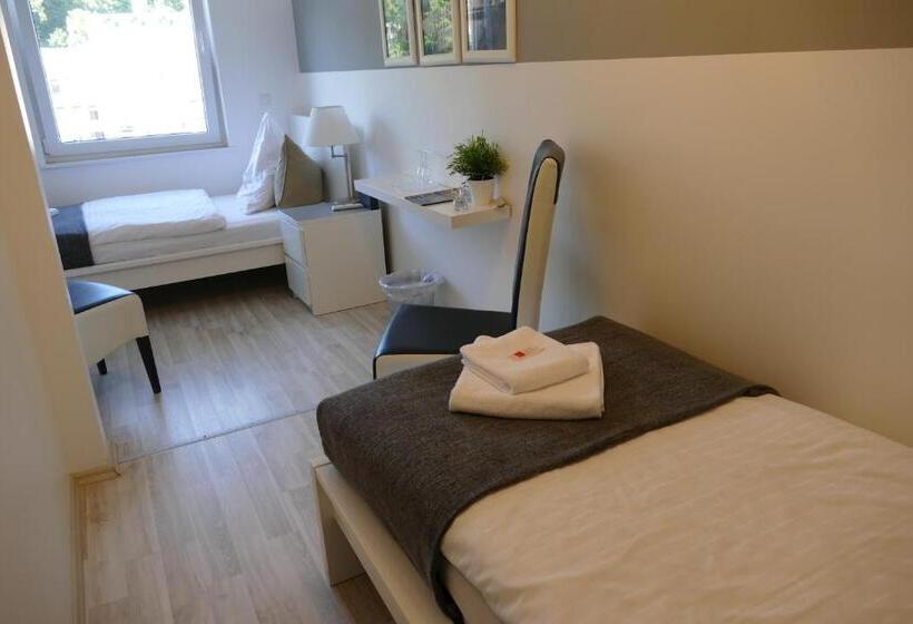 스탠다드 룸, Deutscher Hof