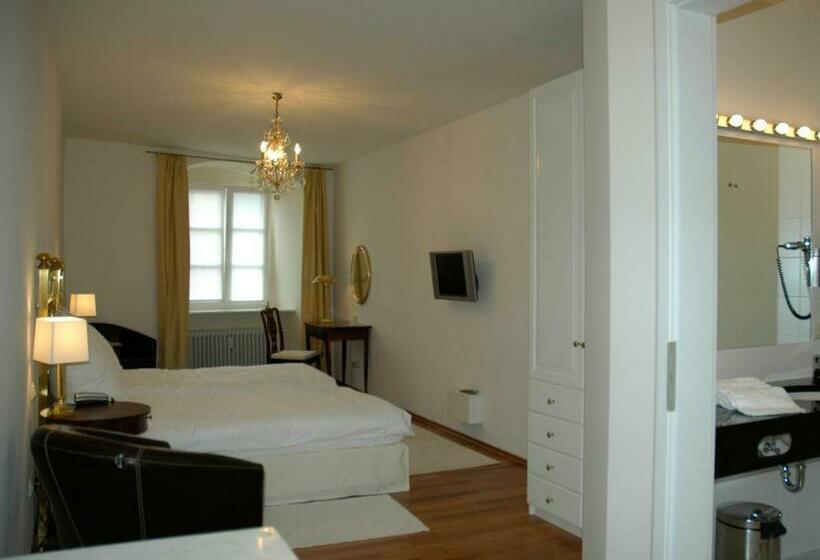 غرفة قياسية, Goldenes Kreuz