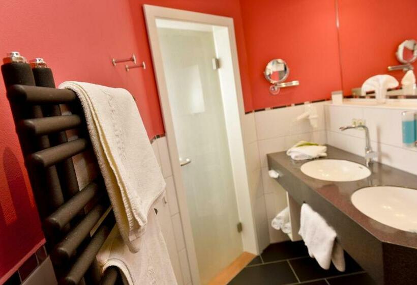 舒适型房间, Johanneshof