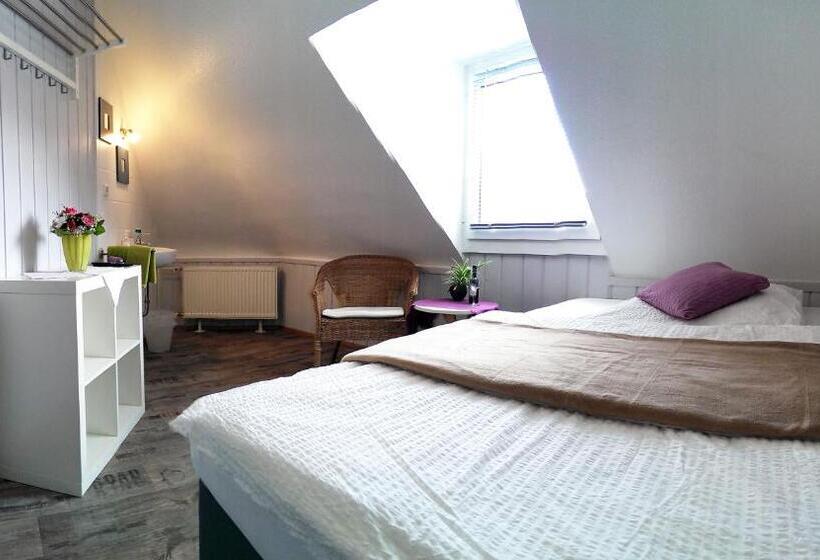 חדר סטנדרד יחיד חדר אמבטיה משותף, Klenkes Am Bahnhof