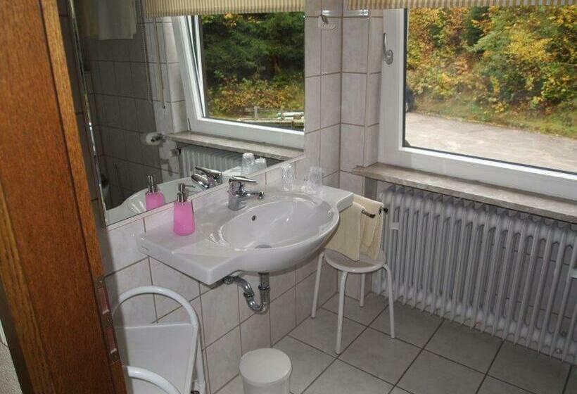 חדר סטנדרט, Kupper