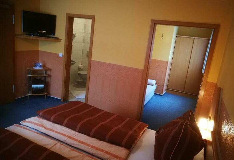 스탠다드 트리플 룸, Land Hotel Mühlengrund