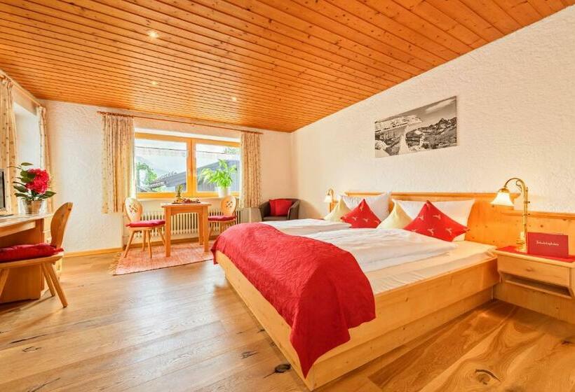 استودیو استاندارد با بالکن, Familien Und Wellnesshotel Landhaus Viktoria