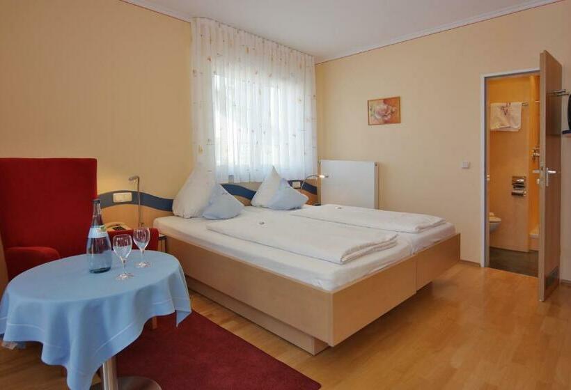 Номер Стандарт, Meschenmoser