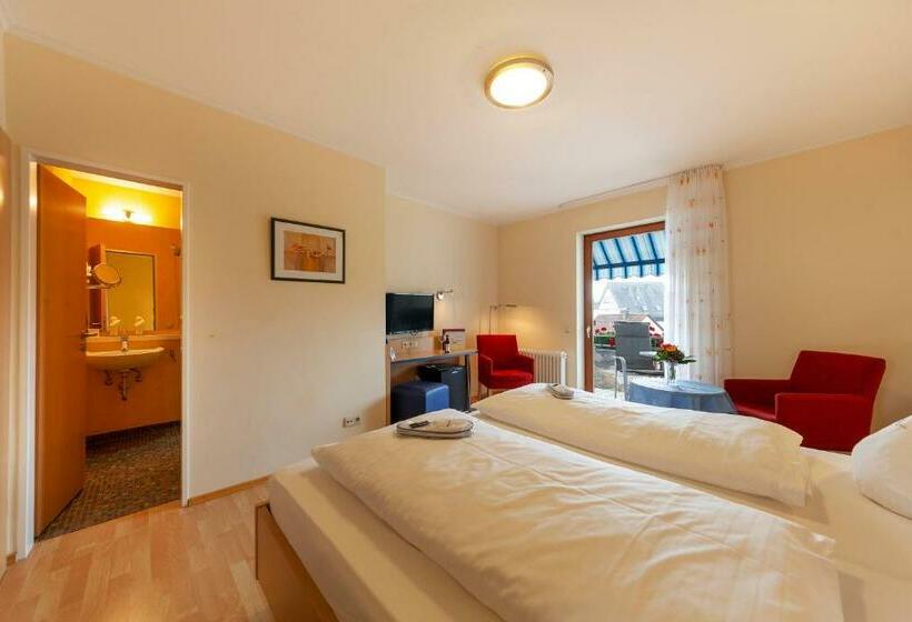 Номер Стандарт с Балконом, Meschenmoser