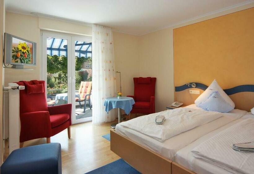 Номер Стандарт с Балконом, Meschenmoser