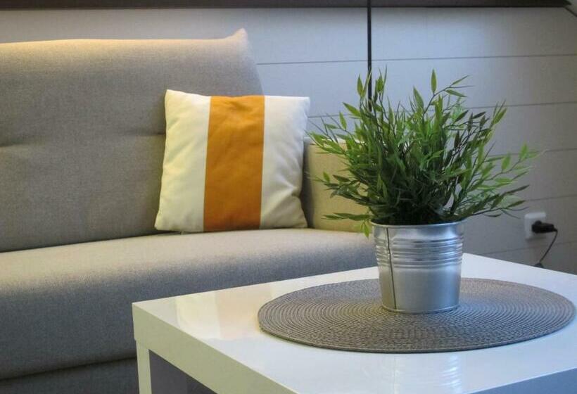 Quarto Basic, Miramar