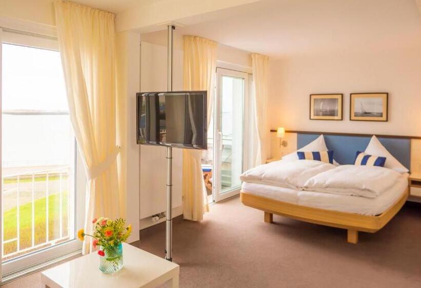 חדר סטנדרט נוף לאגם, Miramar