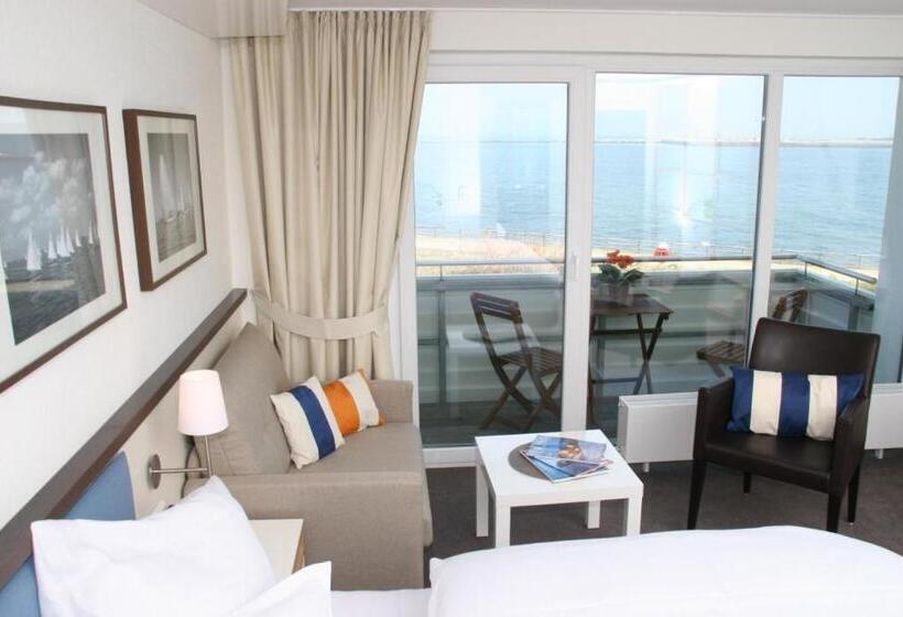 חדר סטנדרט לארבעה, Miramar