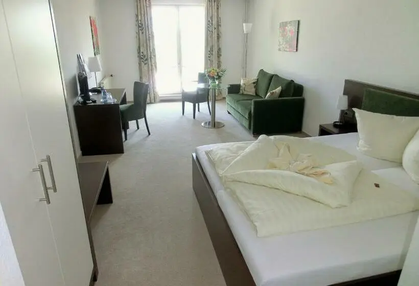 Comfort room with lake view, Müritzterrasse