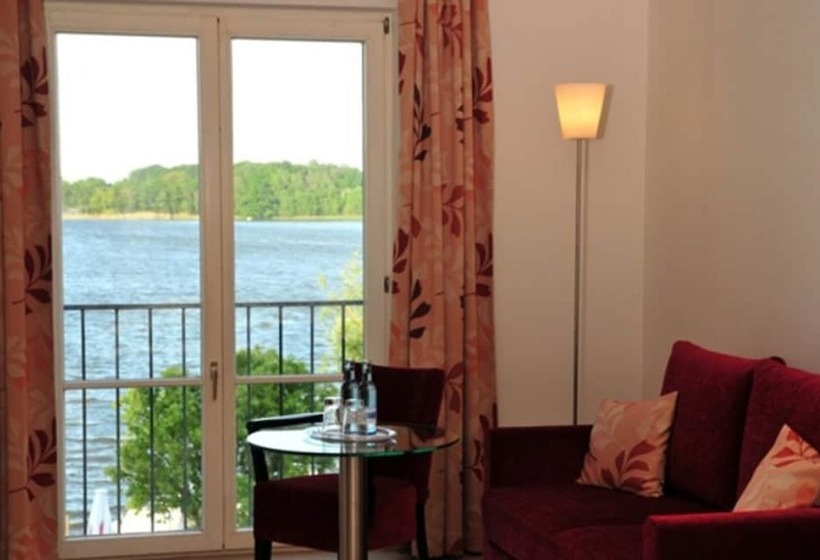 Comfort room with lake view, Müritzterrasse