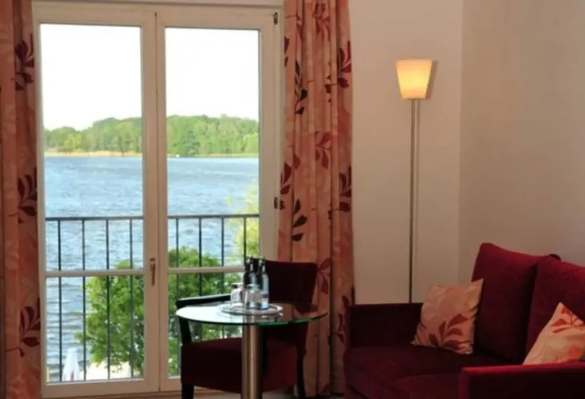 Comfort room with lake view, Müritzterrasse