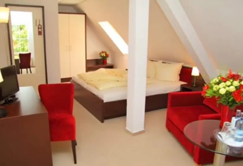 Perhehuone, Müritzterrasse