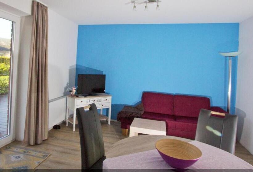 Апартаменты 1 Спальня с Балконом, Ponyhof Naeve Am Wittensee