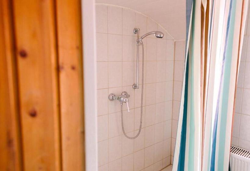 חדר סטנדרד יחיד חדר אמבטיה משותף, Restaurant Köhler