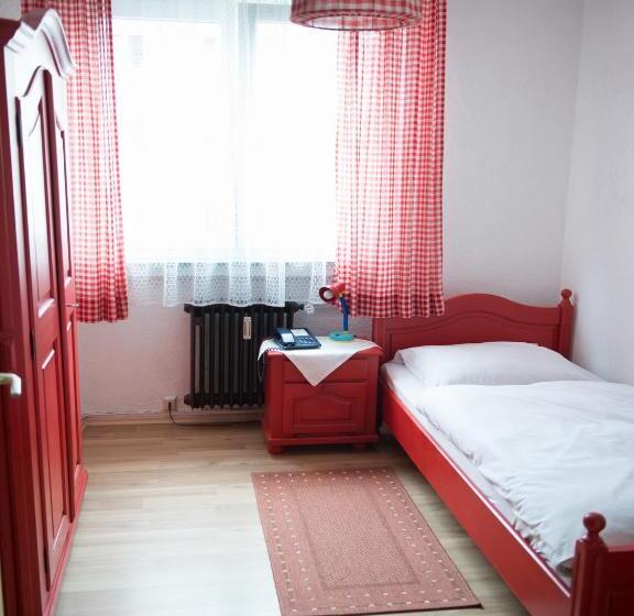 חדר סטנדרד יחיד חדר אמבטיה משותף, Restaurant Köhler