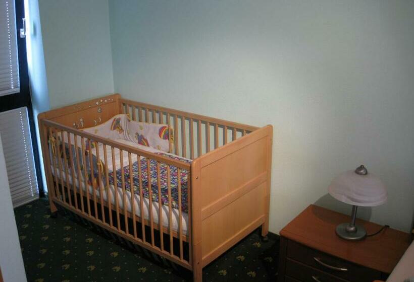 标准间, Restaurant Waldschänke