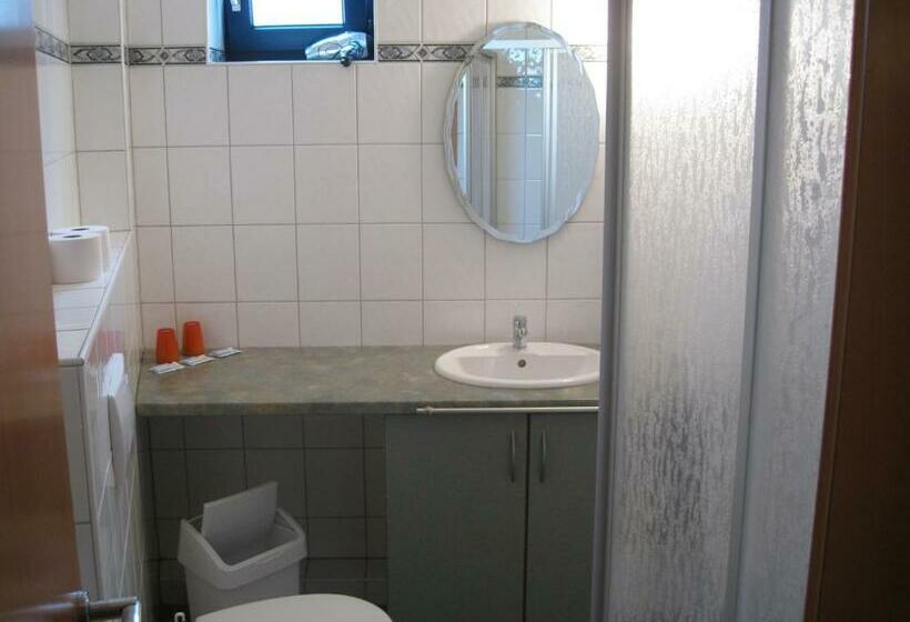 标准间, Restaurant Waldschänke