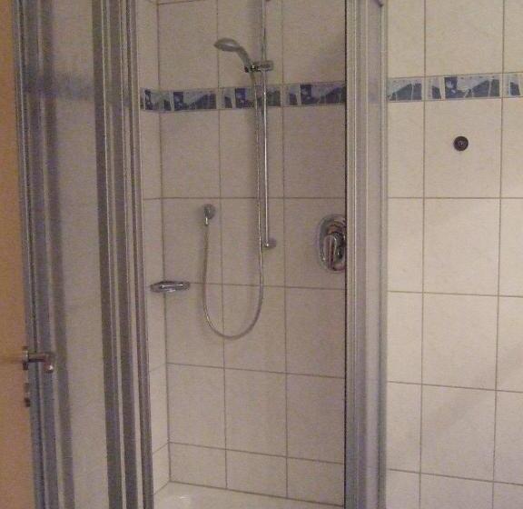 스탠다드 룸, Rose