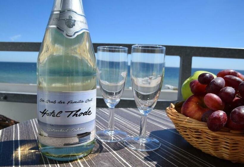 オーシャンビュースタンダードルーム, Thode