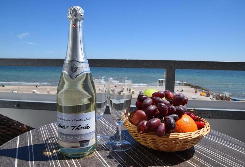 オーシャンビューファミリールーム, Thode