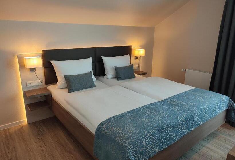 ファミリールーム, Thode