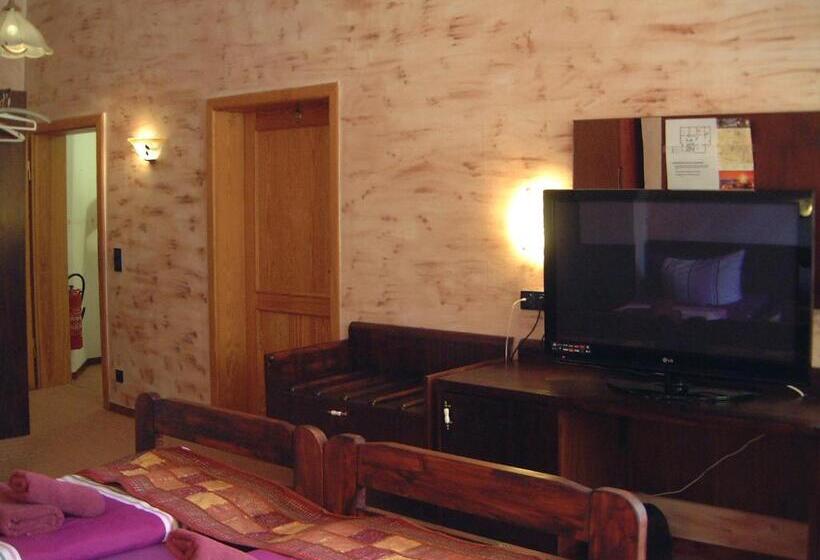 סוויטה משפחתית 2 חדרי שינה, Toscana