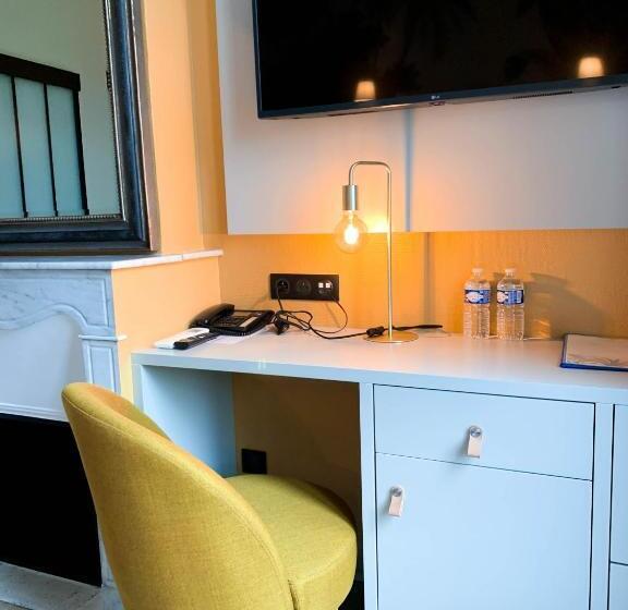 Quarto Deluxe, Villa Pruly Hotel Cannes Centre