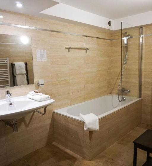 Quarto Deluxe com Terraço, Villa Pruly Hotel Cannes Centre