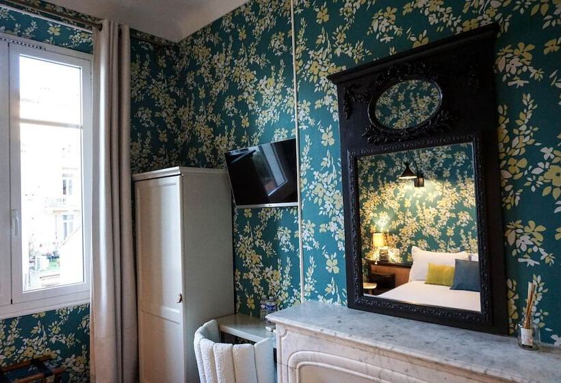Quarto Superior, Villa Pruly Hotel Cannes Centre
