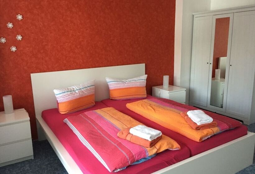 スタンダードトリプルルーム, Ski Und Bikerhotel Villa Sonnenschein