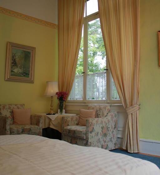 Quarto Estandar Individual, Waldfriede