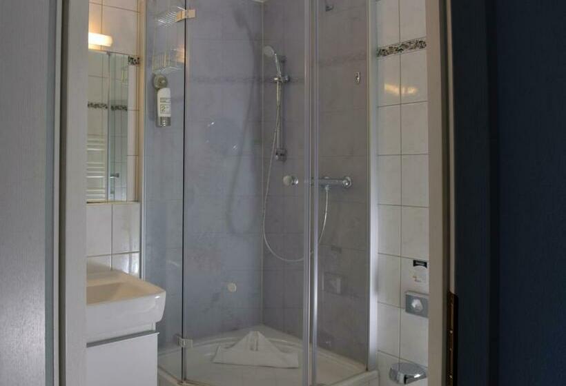 חדר סטנדרט, Wilhelmshöhe