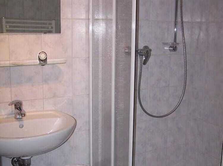 スタンダードルーム, Zum Alten Brauhaus