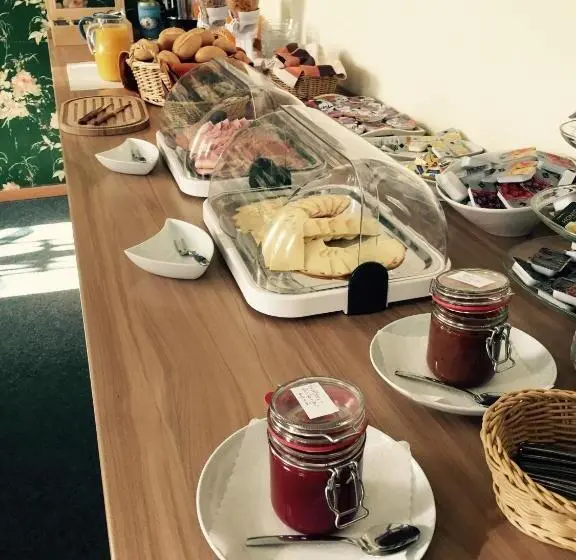 スイート, Landhotel Possendorf