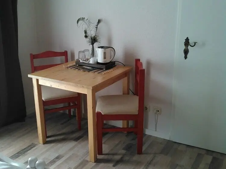 スタンダードルーム, Landhotel Possendorf