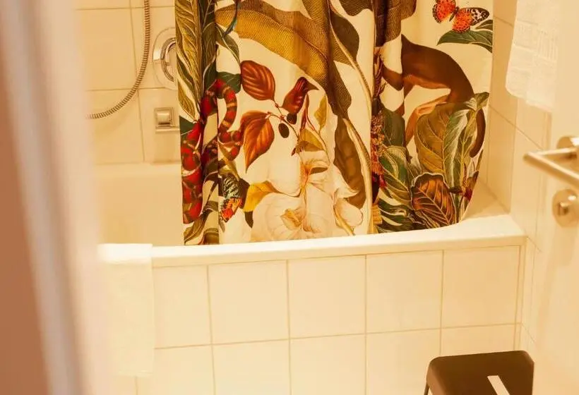 Standard-huone Järvinäkymä, Strandhotel Südsee Diessen Am Ammersee