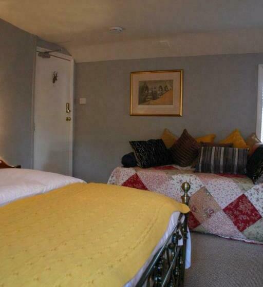 ファミリールーム, Horse & Groom B&b