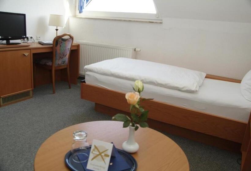 غرفة قياسية فردية, Am Rossplan