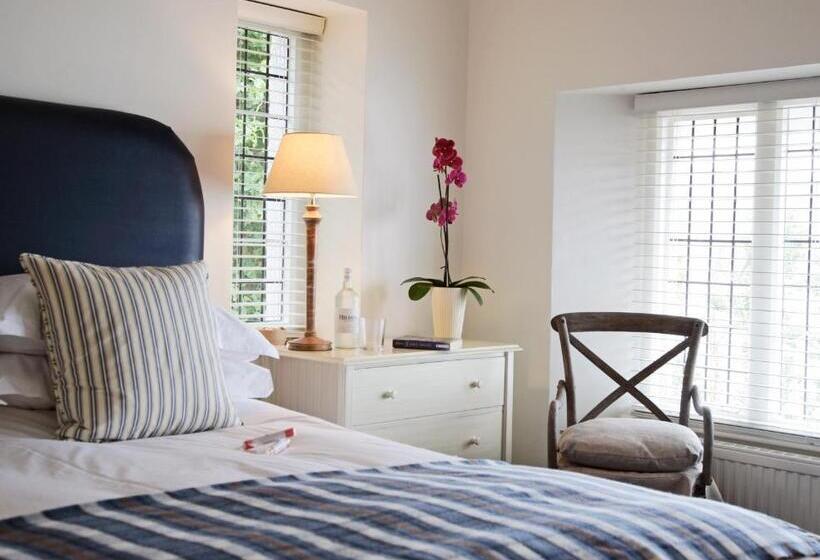 خانه 1 خوابه, Cary Arms & Spa