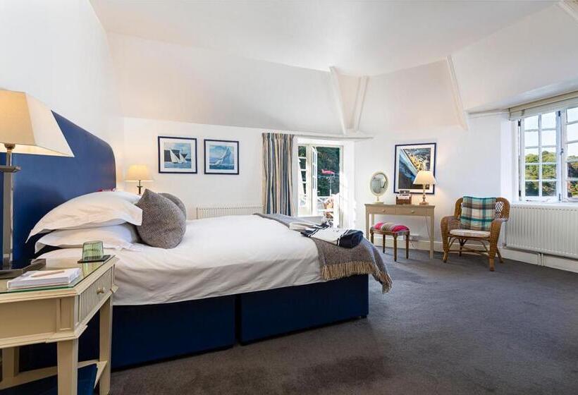 اتاق خانوادگی با چشمانداز دریا, Cary Arms & Spa