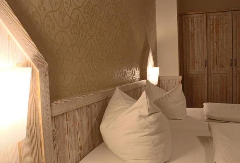 침실 2개 스위트, Central